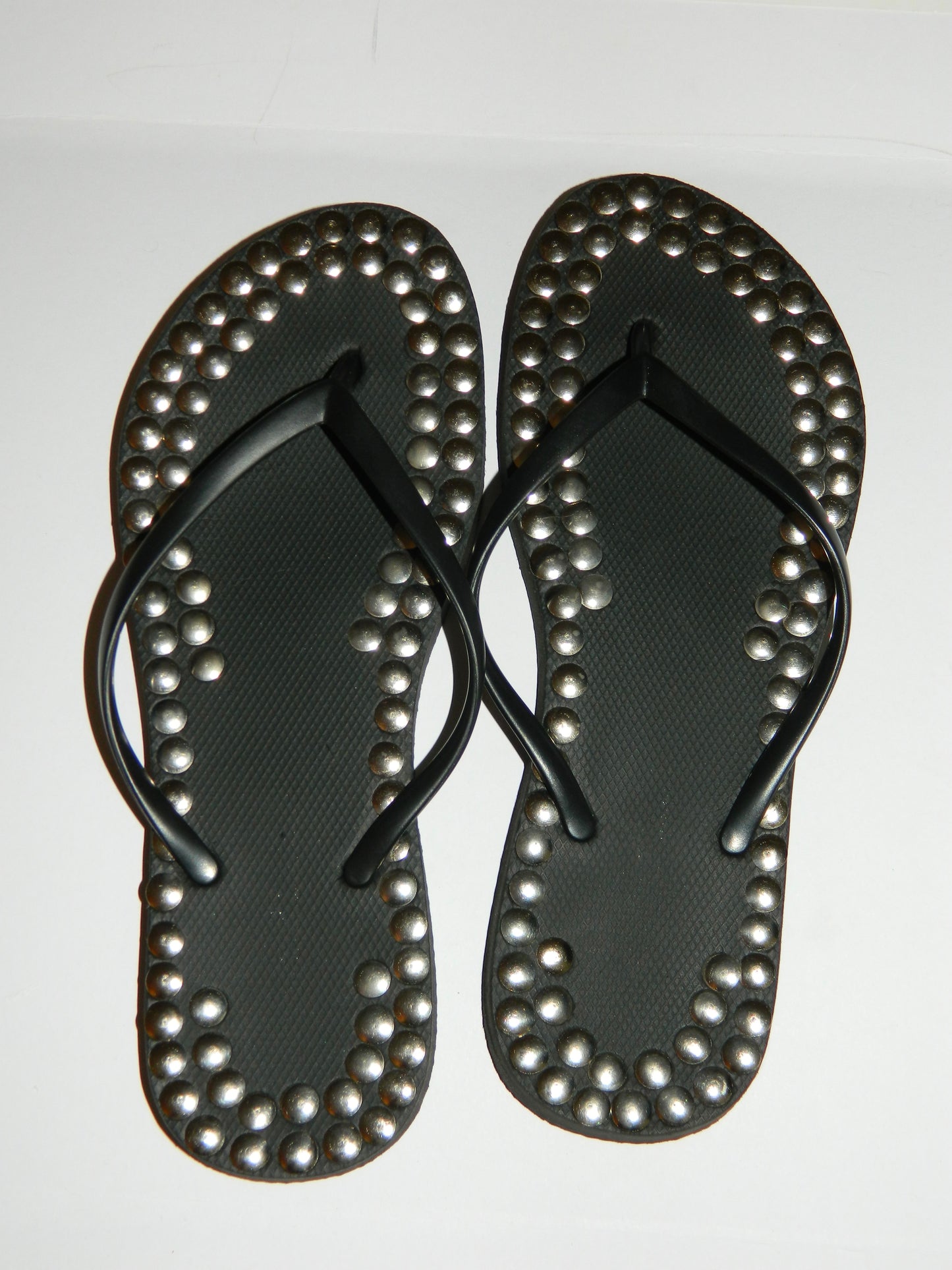 "Classic Stunner" Flip Flops- black